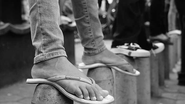 腳底感覺和平衡相關，振動鞋墊可增加平衡?