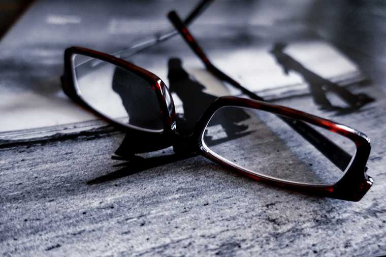 隱形眼鏡未來能調節眼壓，量測血糖外又一話題